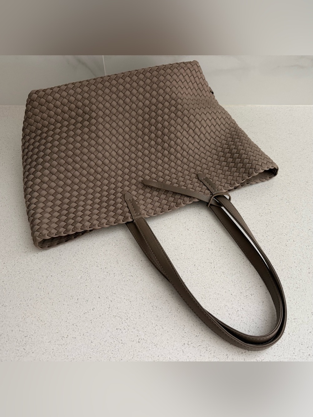 NAGHEDI Jetsetter Woven Tote Bag Cashmere - Picture 6 of 13